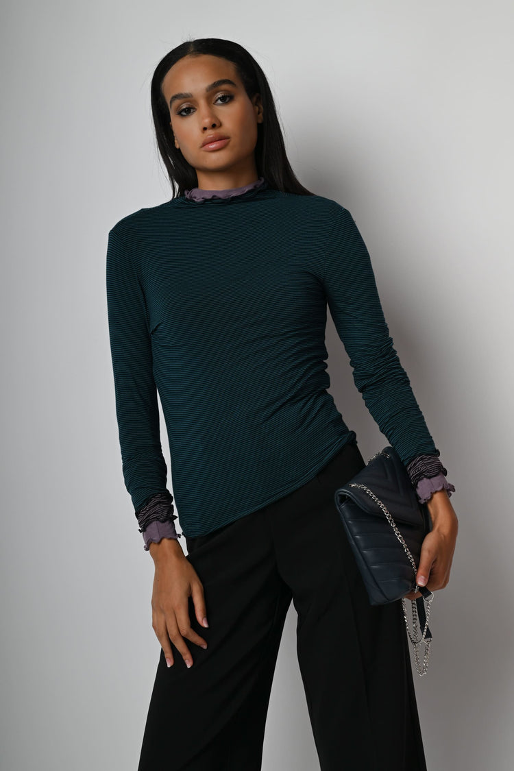 Top in modal e cashmere a righe