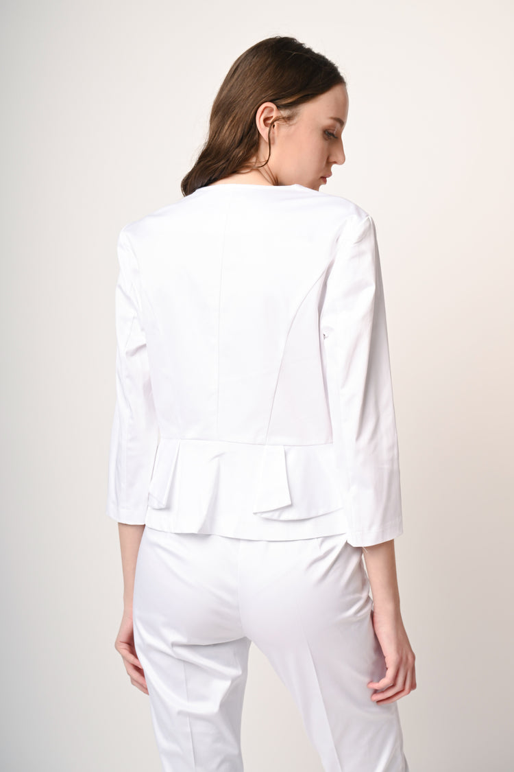 Blazer con gancetti e volants