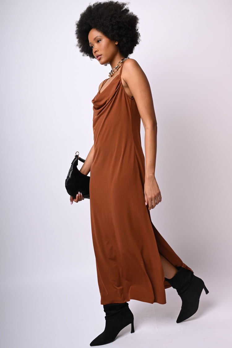 Abito lungo a sottoveste