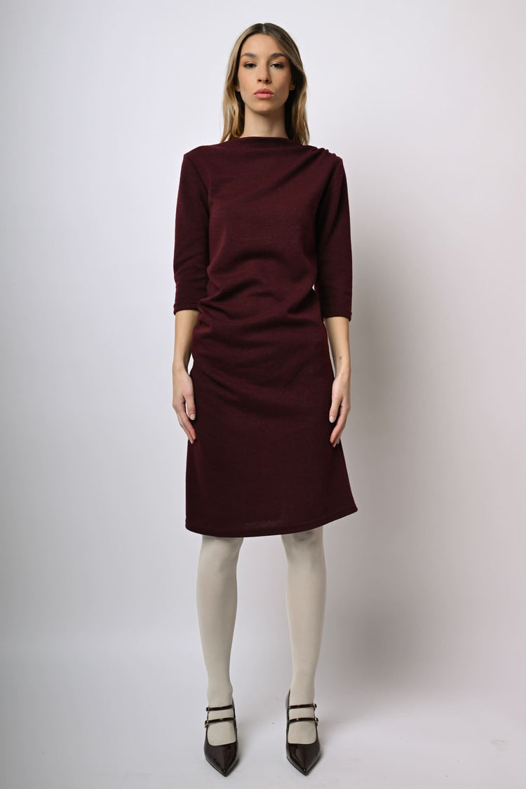 Abito in maglia con arricciature