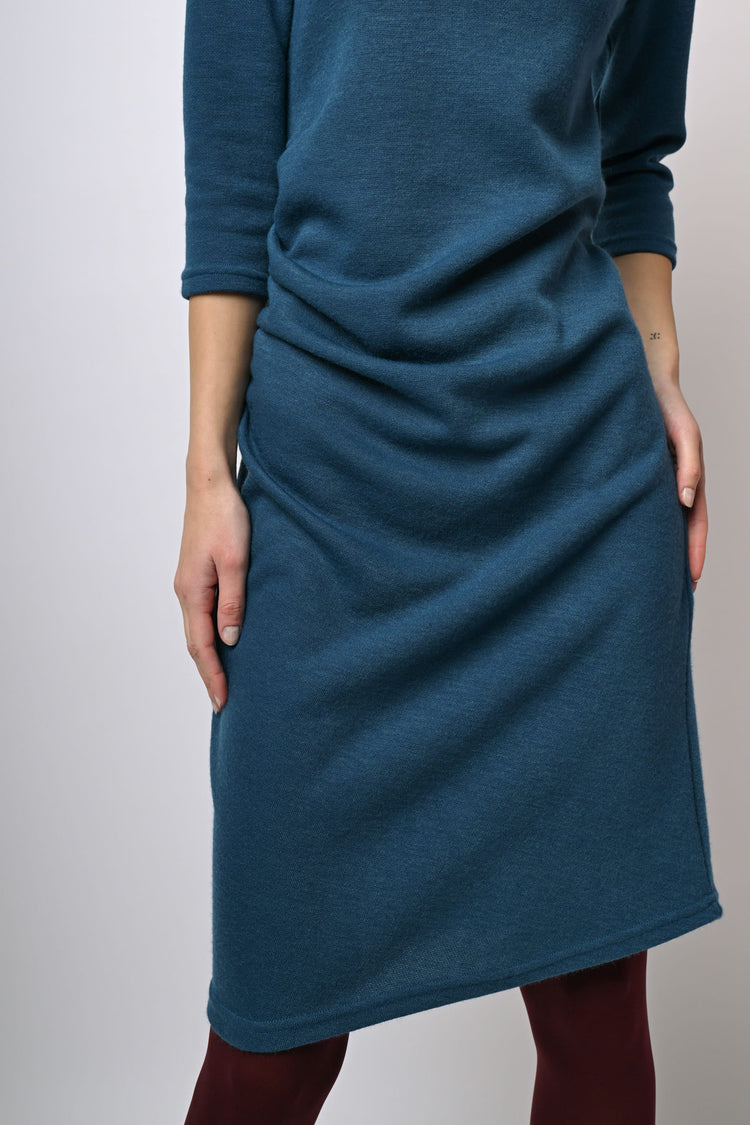 Abito in maglia con arricciature