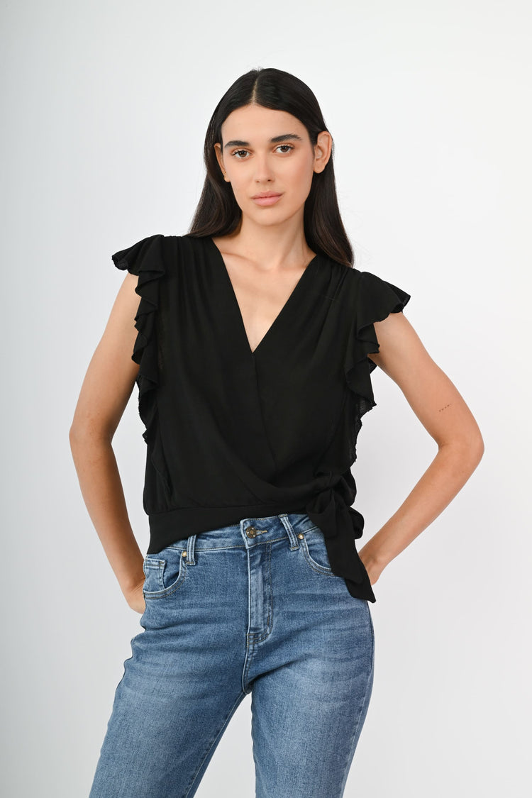 Top in viscosa con volants e fiocco