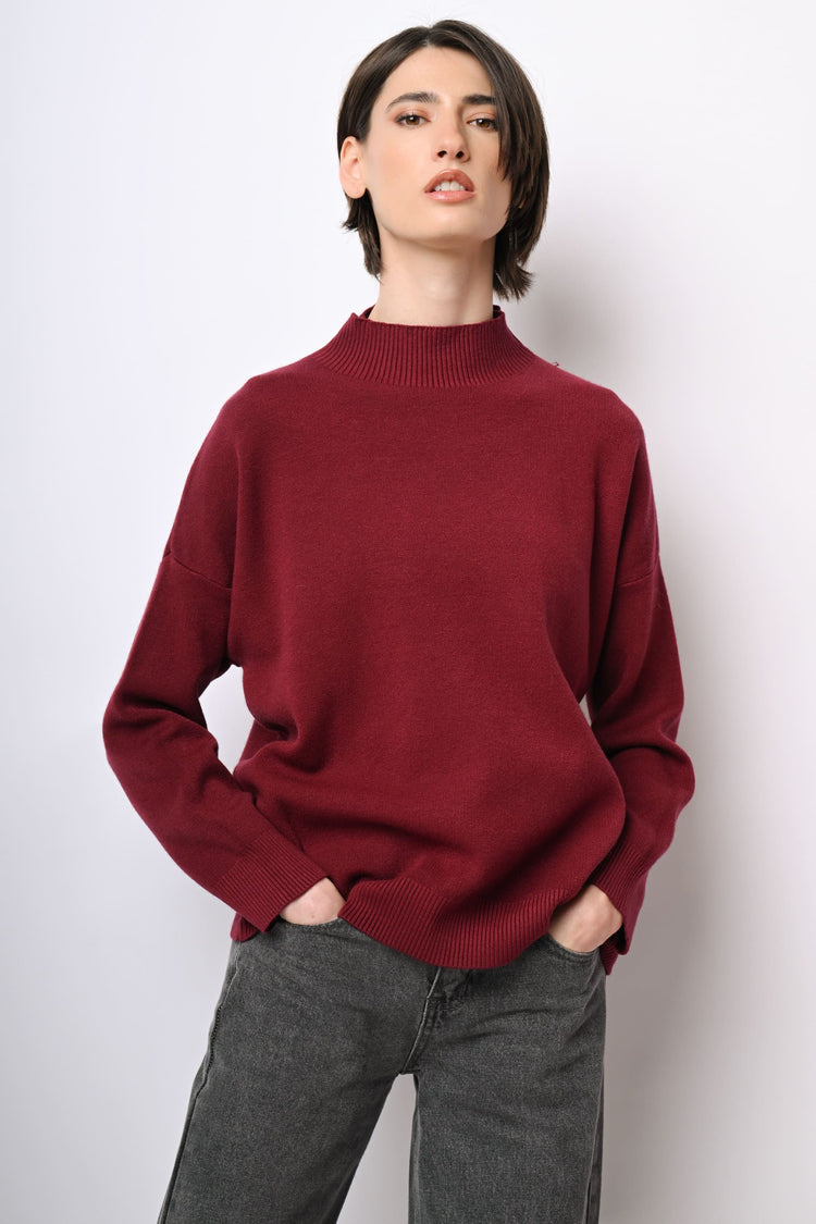 Lupetto con spalle scese