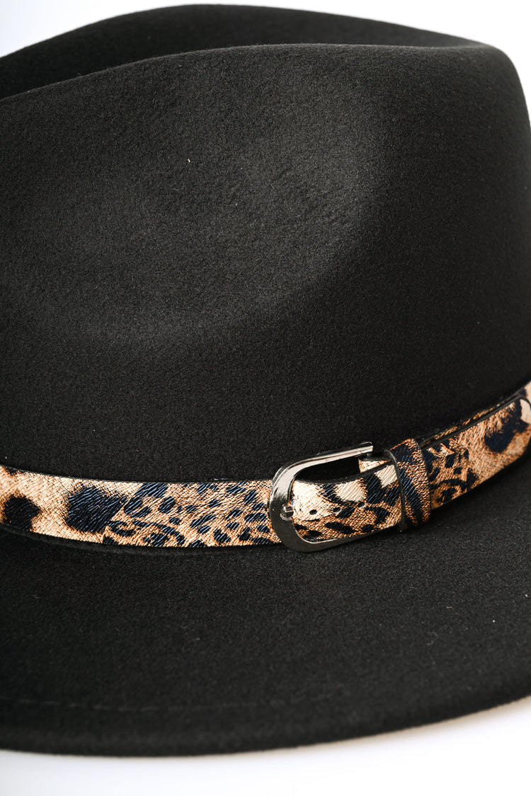 Cappello fedora con cinturino animalier