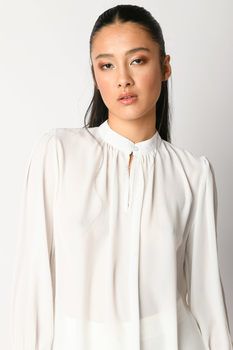 Blusa con collo alla coreana