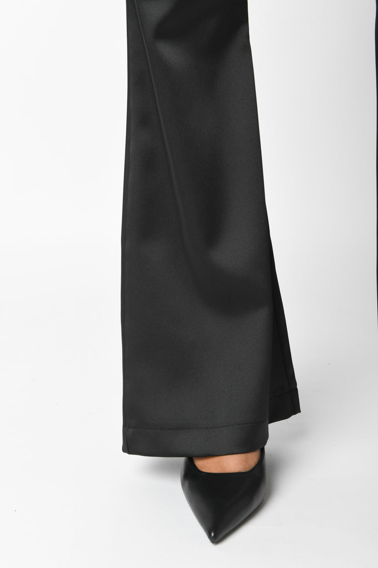 Pantaloni a zampa in raso