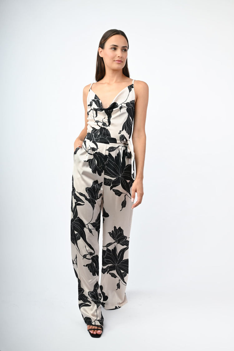 Tuta in raso a stampa floreale