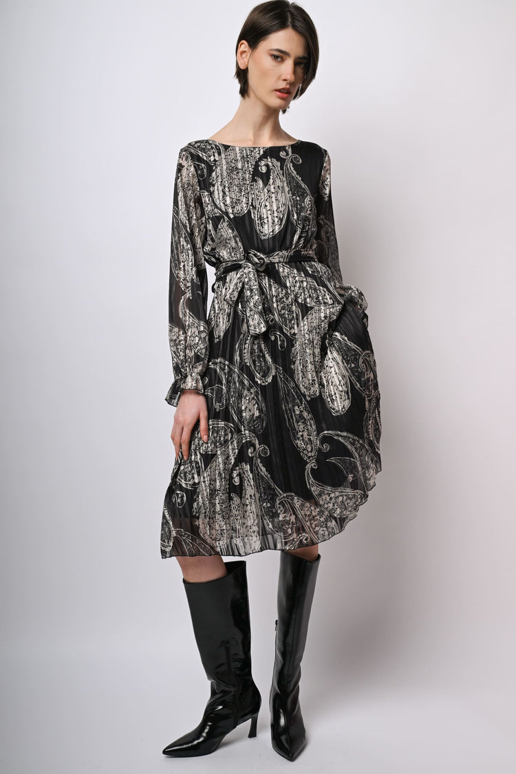 Abito a stampa paisley