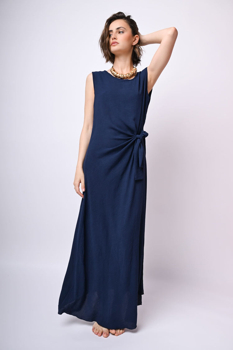 Abito lungo con fiocco laterale