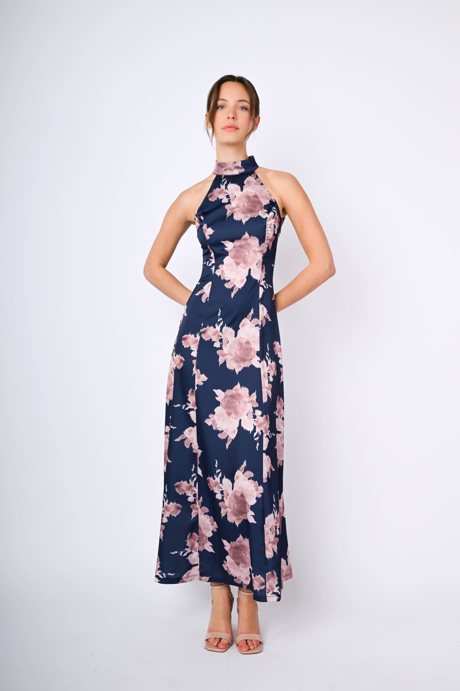 Nuna Lie Abito Lungo Con Cintura Plissé Vestiti Nuna Lie Nuovi