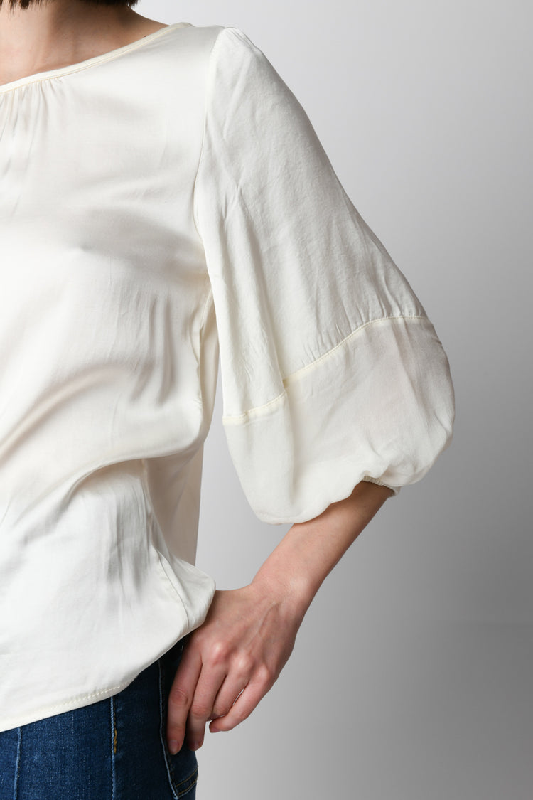 Blusa in raso e crêpe