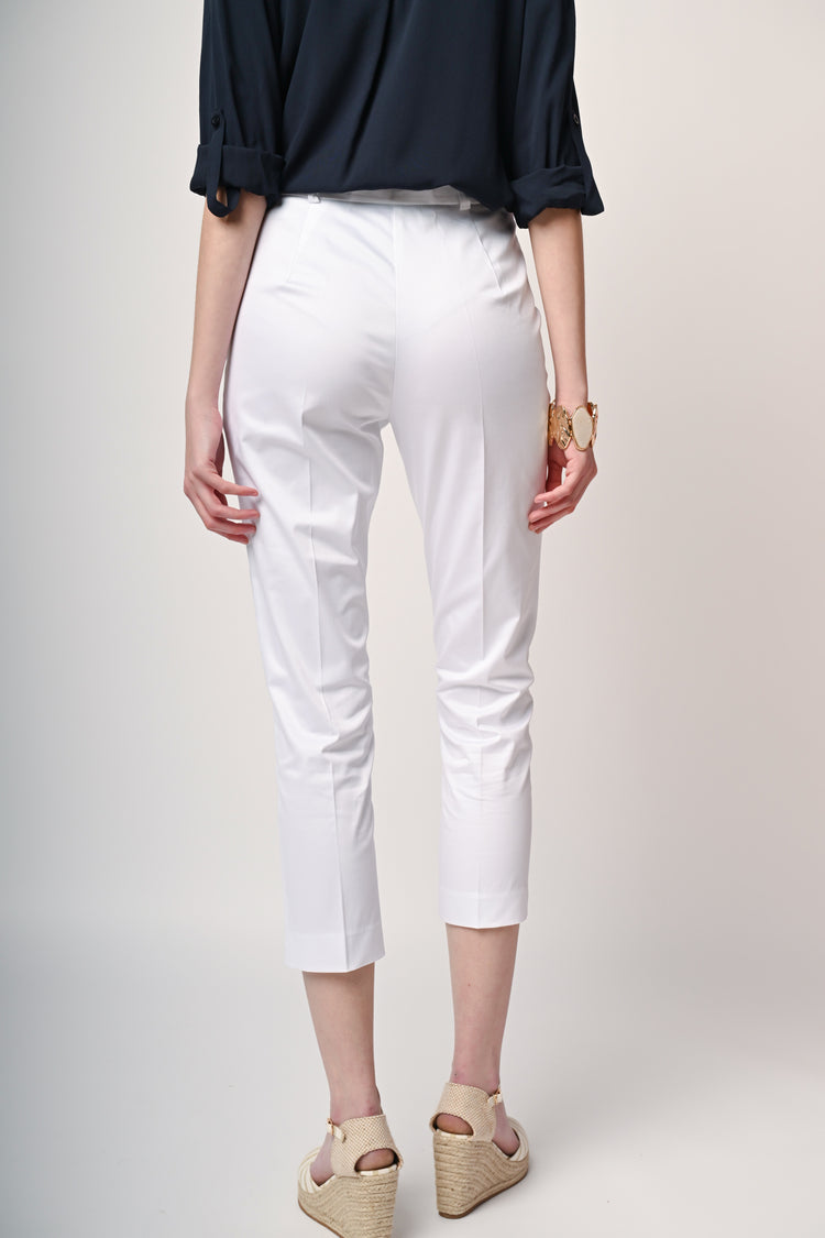 Pantaloni crop in cotone stretch