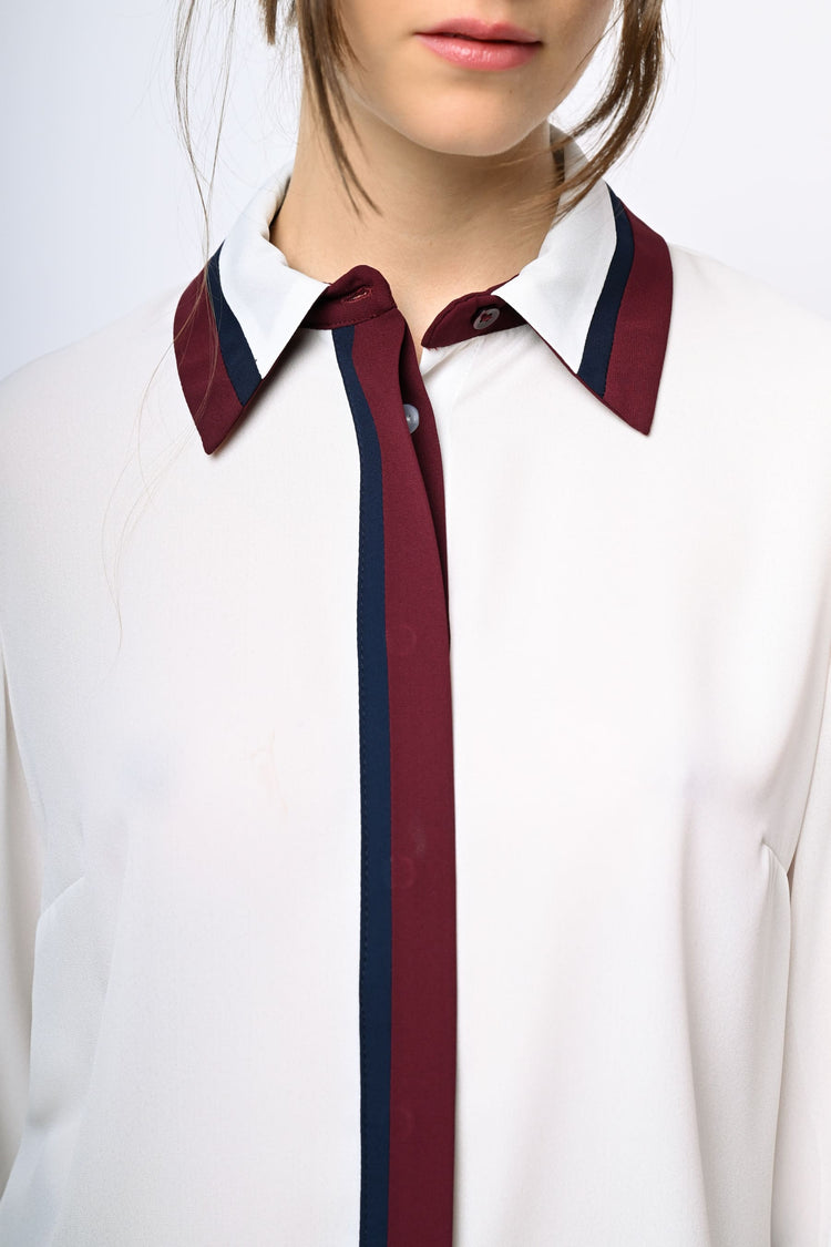 Camicia con profili a contrasto
