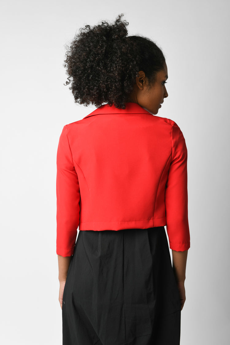 Blazer crop con revers classici