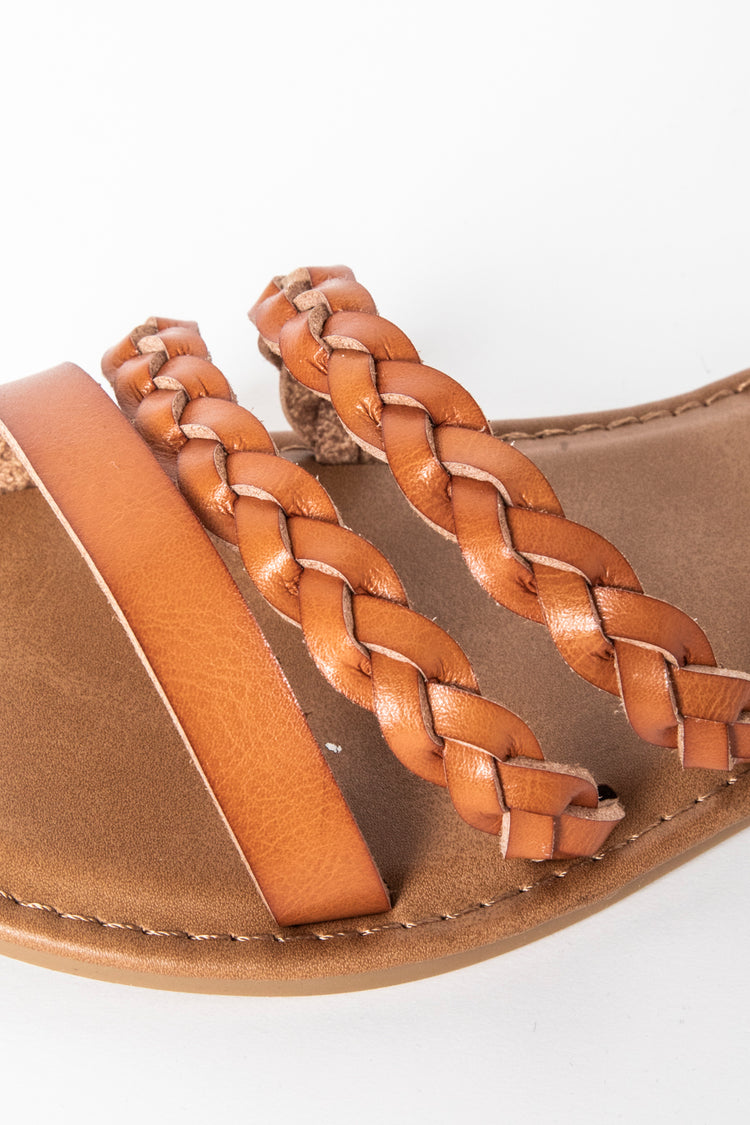 Sandali flat con cinturini intrecciati