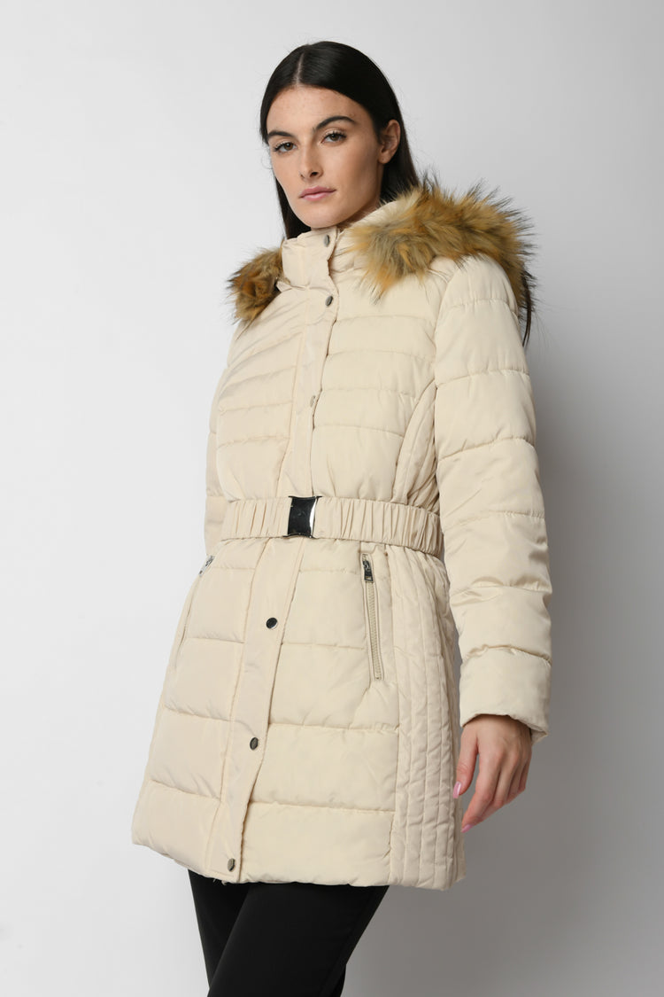 Piumino con cappuccio e cintura