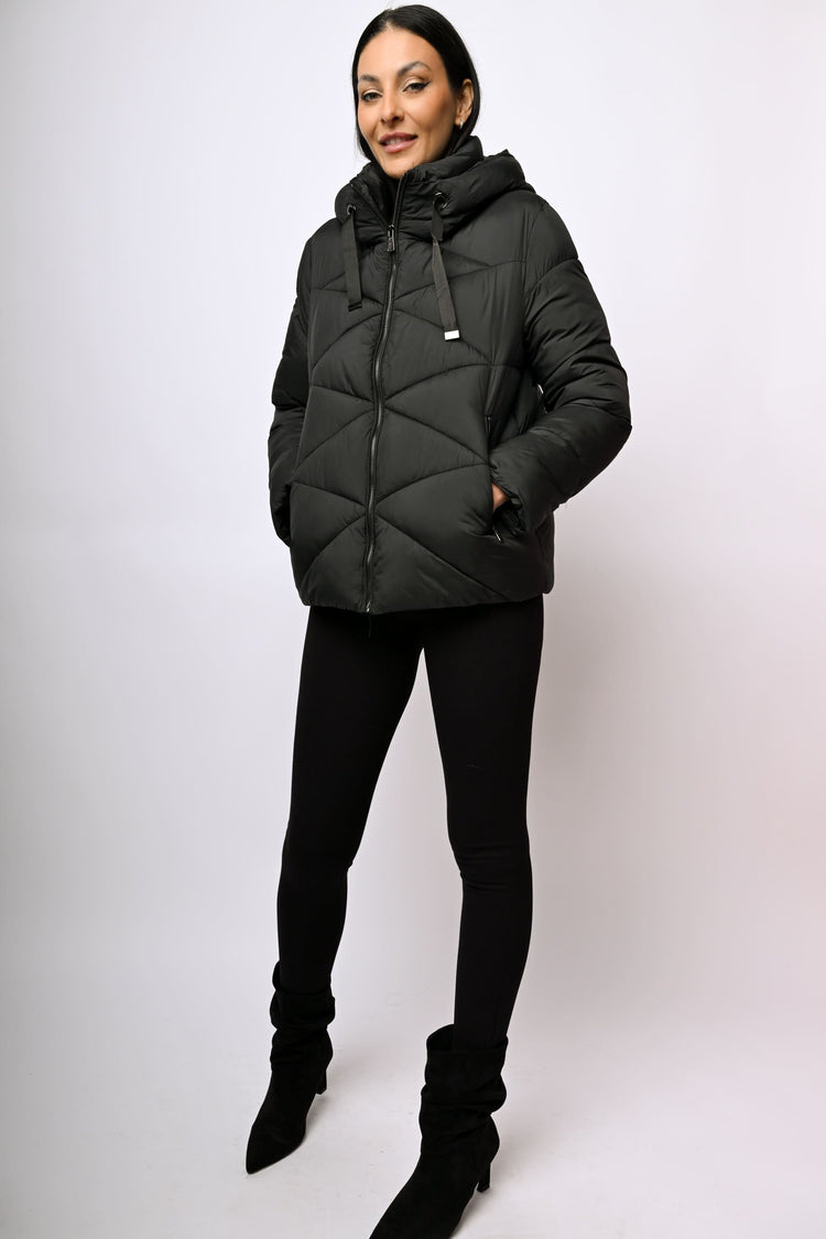 Piumino in nylon trapuntato con cappuccio