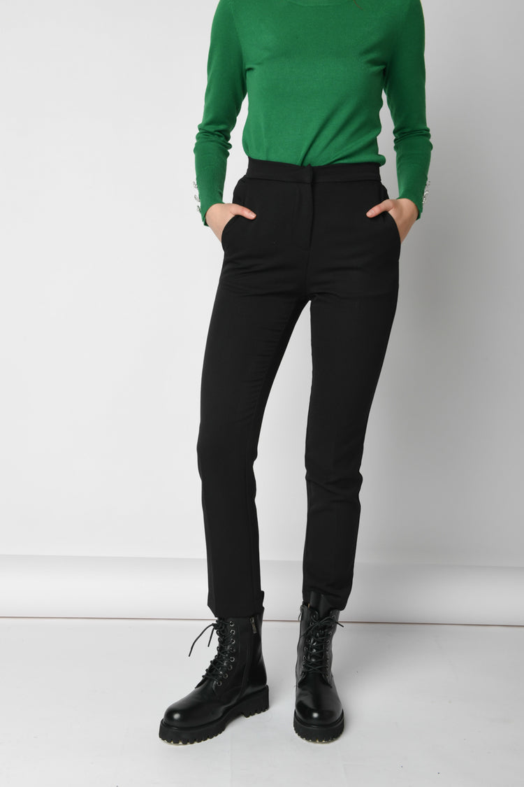 Pantaloni a sigaretta