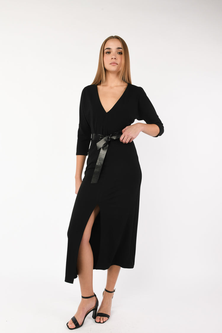 Abito spacco centrale cintura fibbia oro