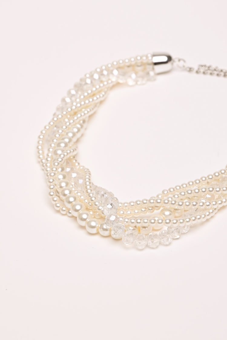 Collana con multifili intrecciati in perline