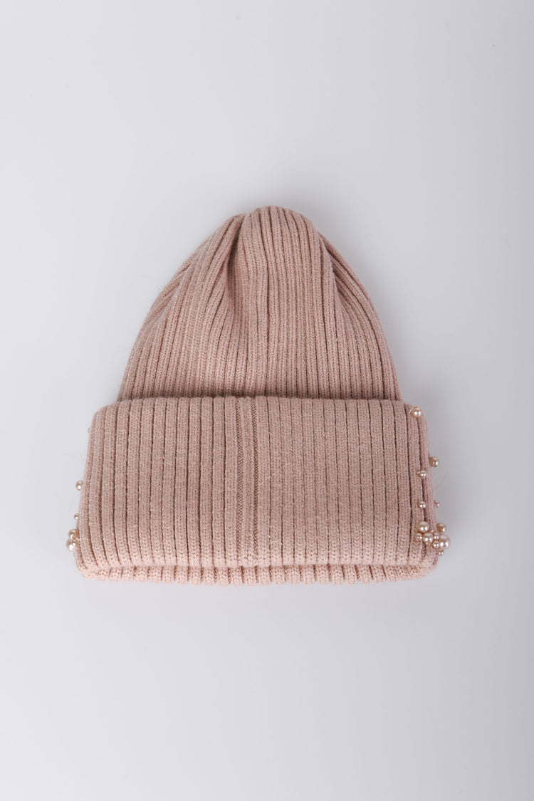 Berretto in maglia con perline