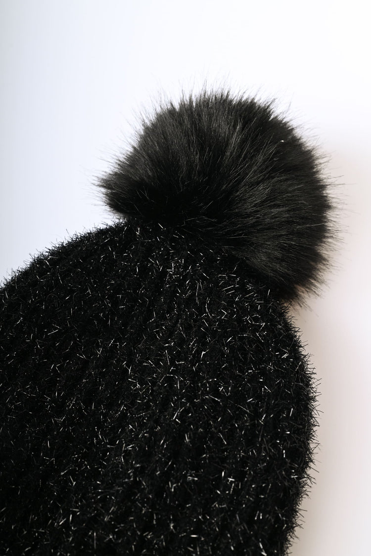 Berretto in maglia brillante con pompon