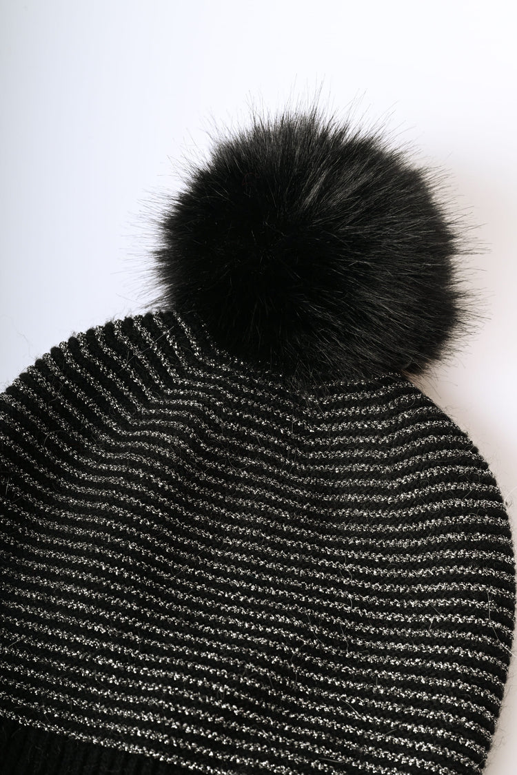 Berretto a righe lurex con pompon