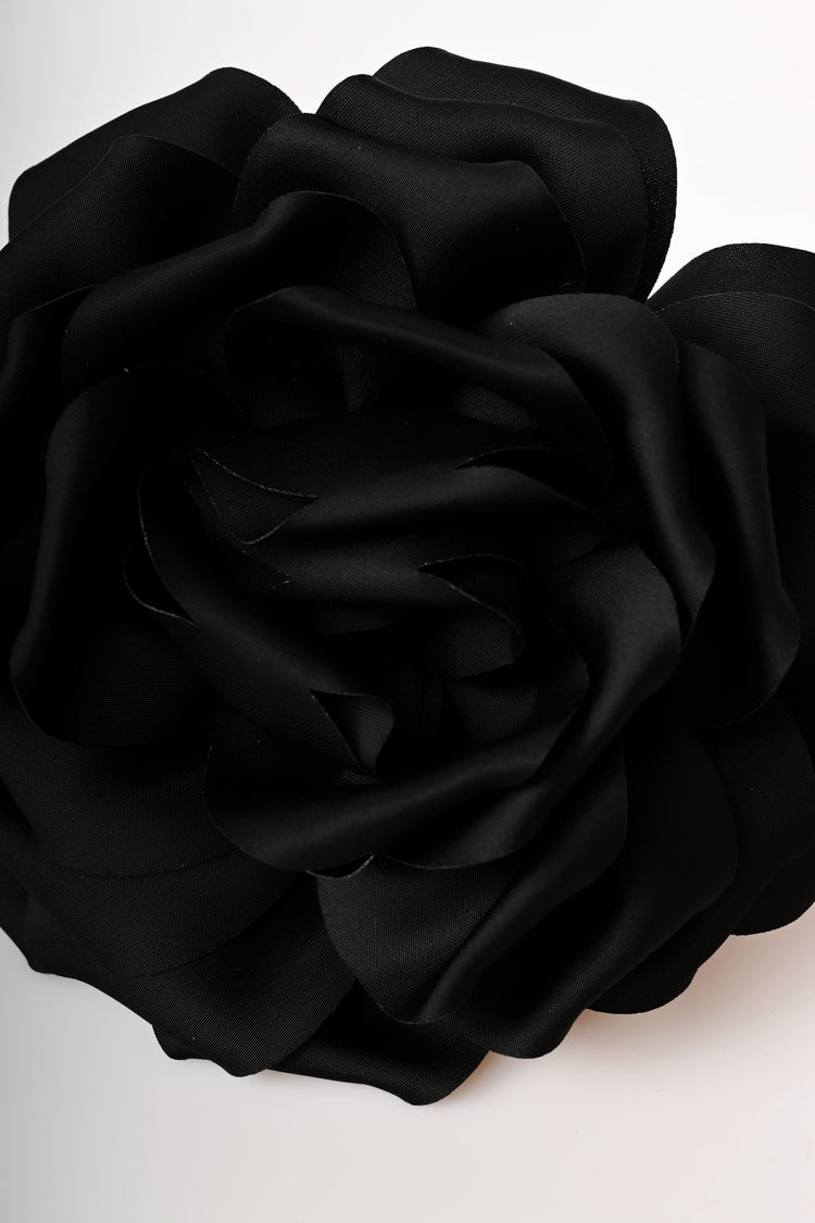 Spilla in raso a rosa