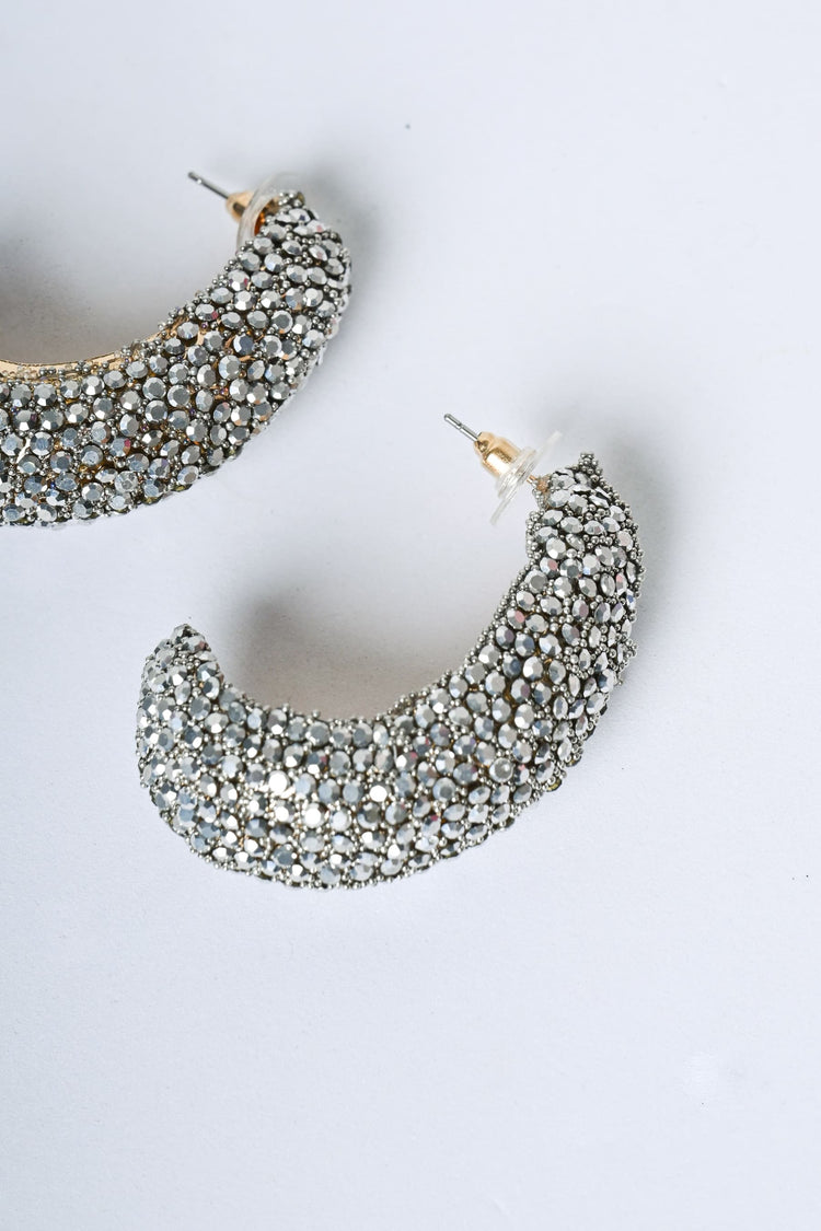 Orecchini con decorazione strass