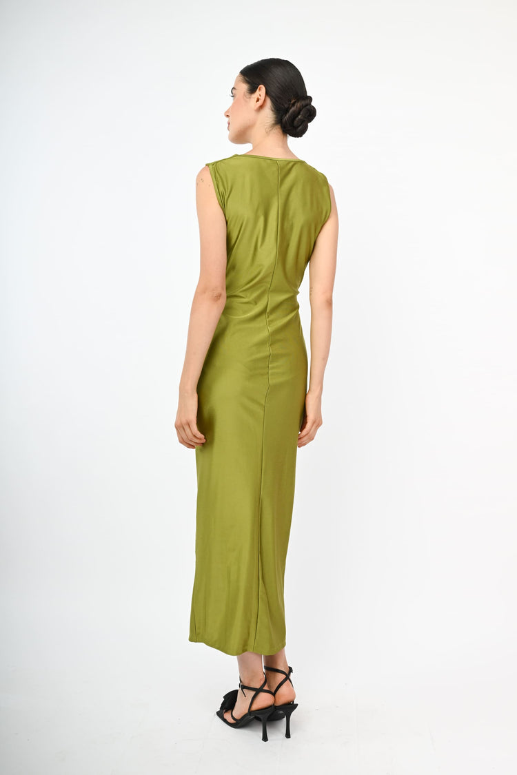 Abito midi arricciato con spacco