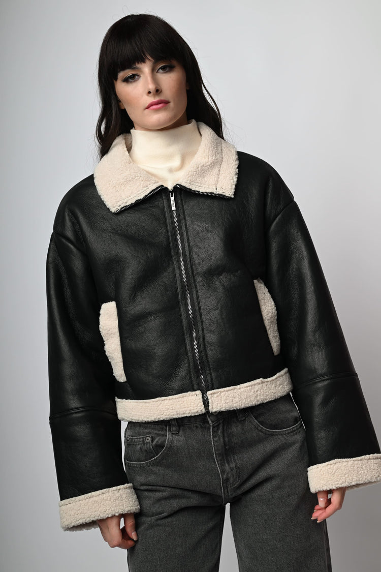 Giacca in similpelle e faux shearling