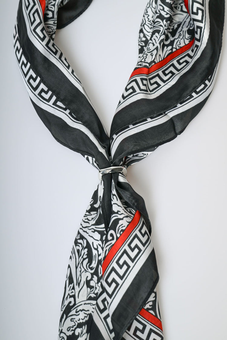 Foulard a stampa floreale con greca