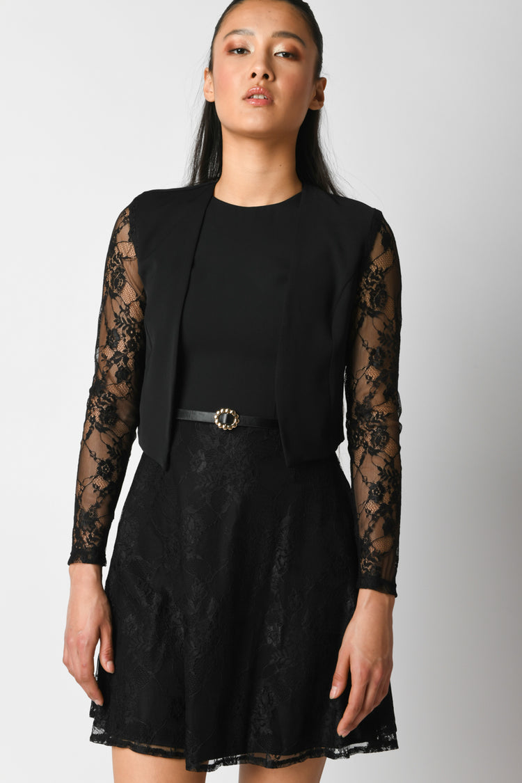 Bolero con maniche in pizzo