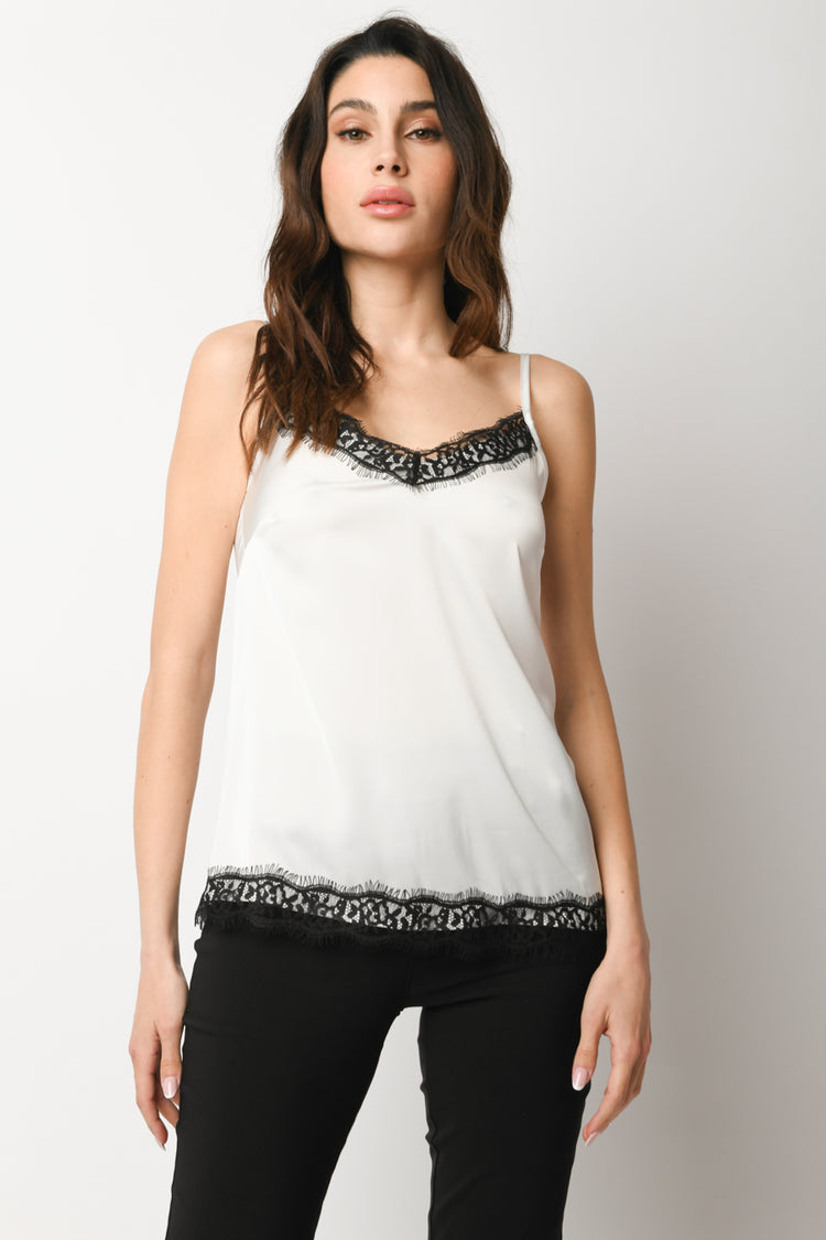 Top in raso con pizzo