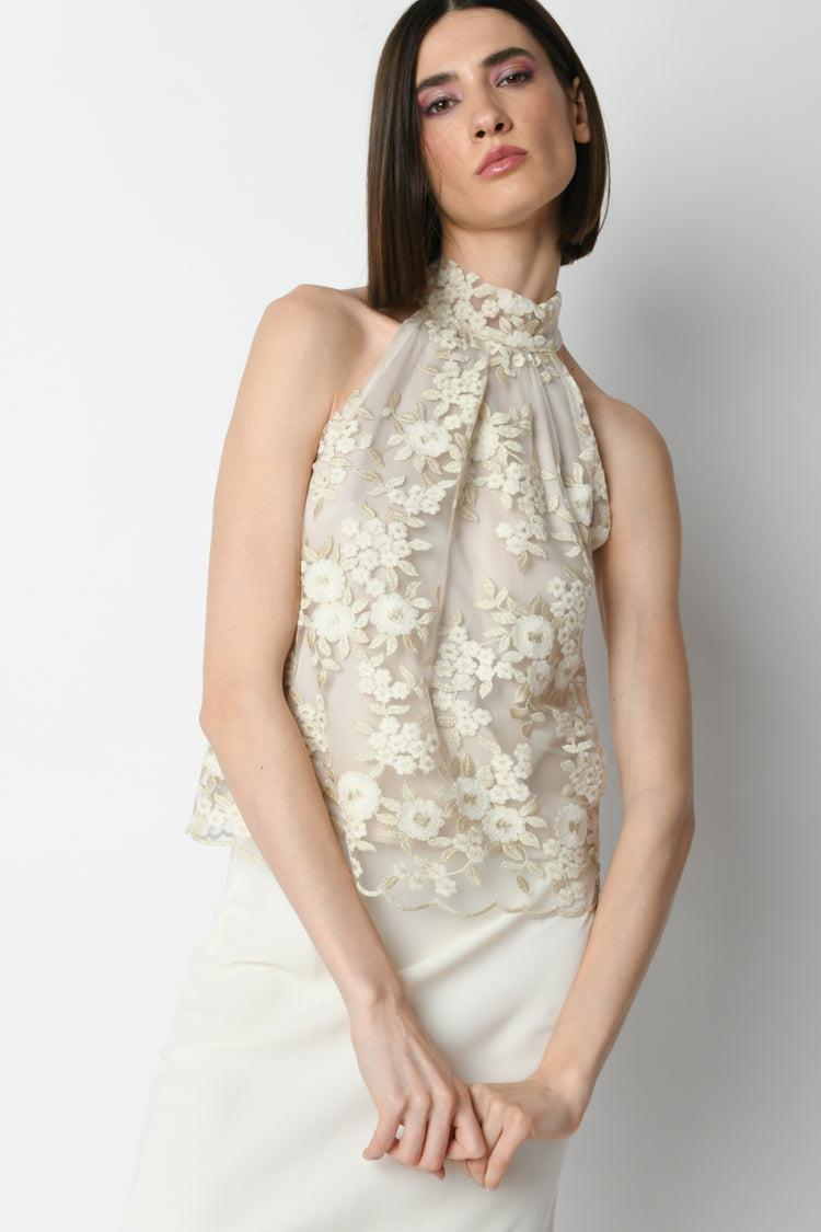 Top in tulle con ricami