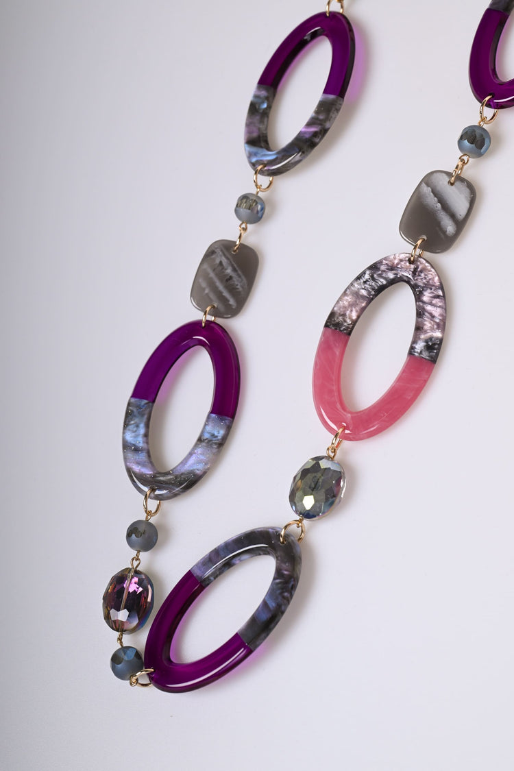 Collana con pendenti geometrici