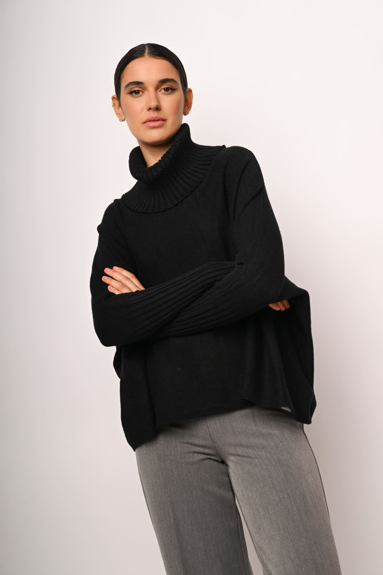 Dolcevita con maniche a pipistrello