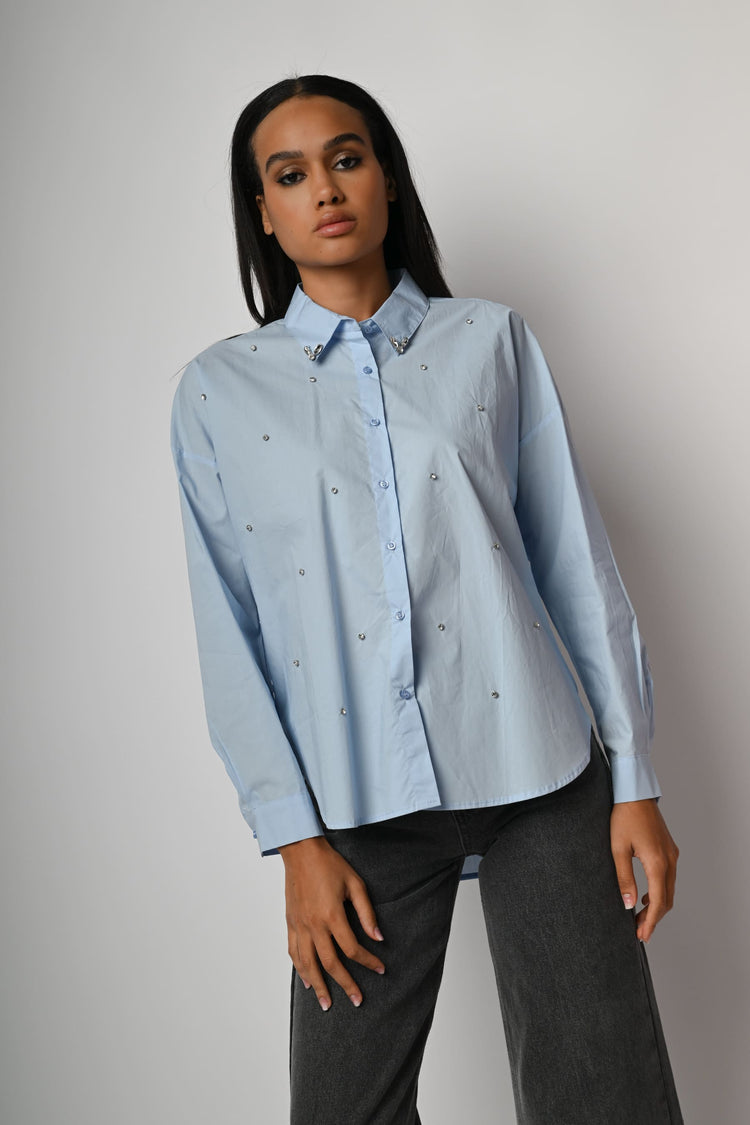 Camicia con strass decorativi