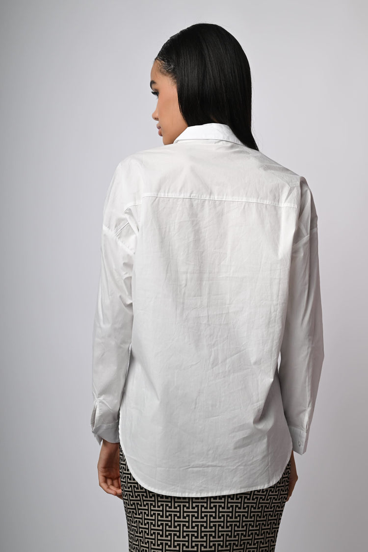 Camicia con perle decorative