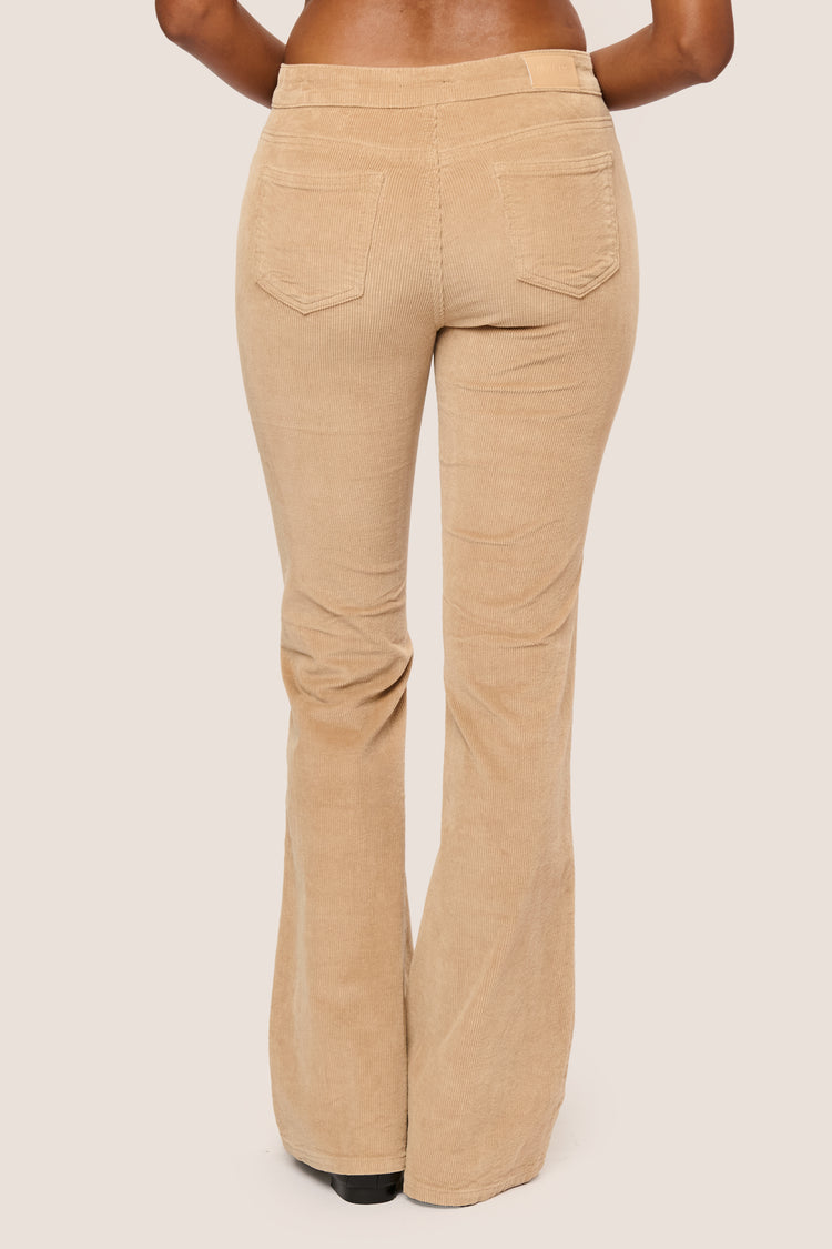 Pantaloni svasati in velluto a coste