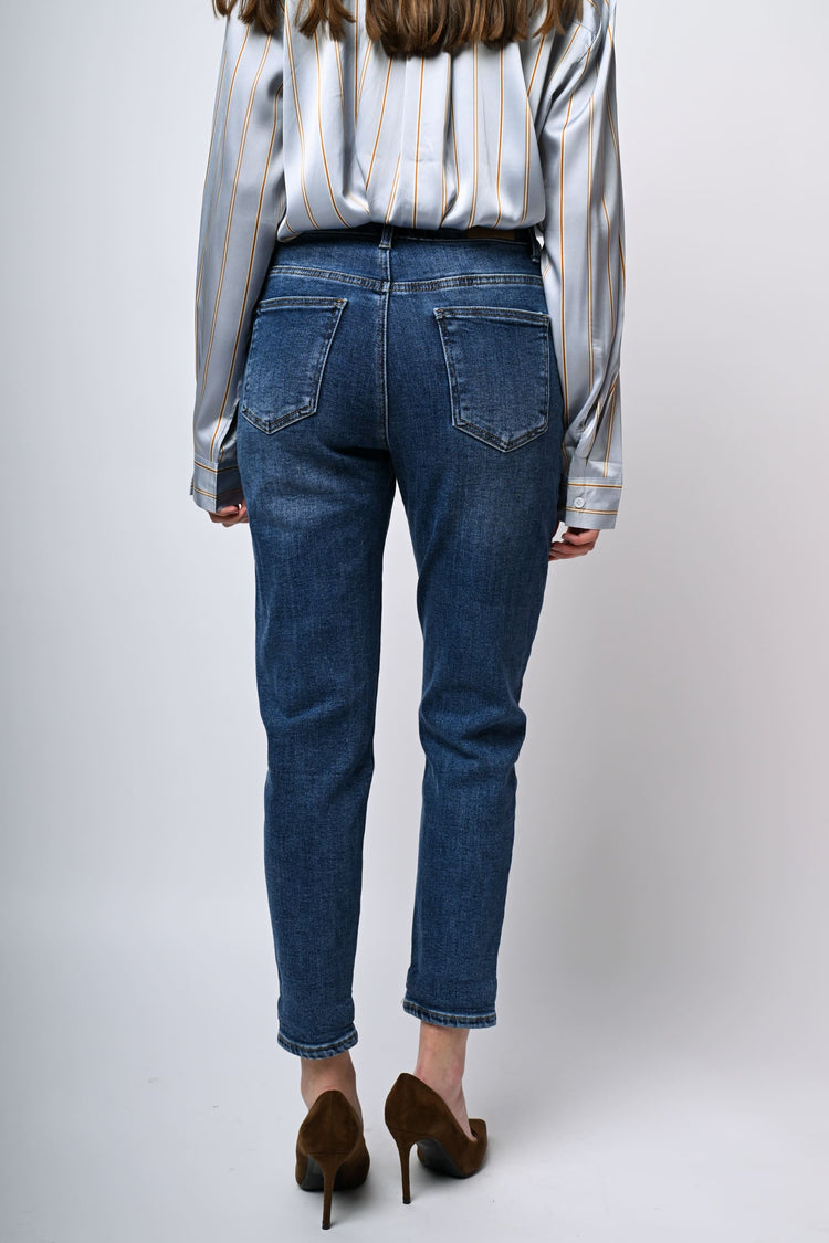 Jeans slim-fit con bottoni