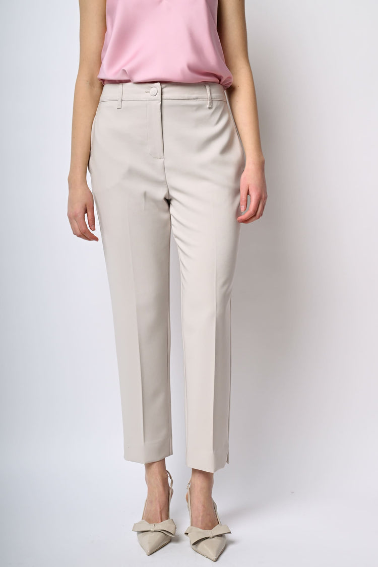 Pantaloni a sigaretta con piega stirata