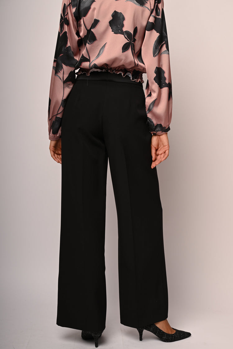 Pantaloni palazzo con cinta in raso