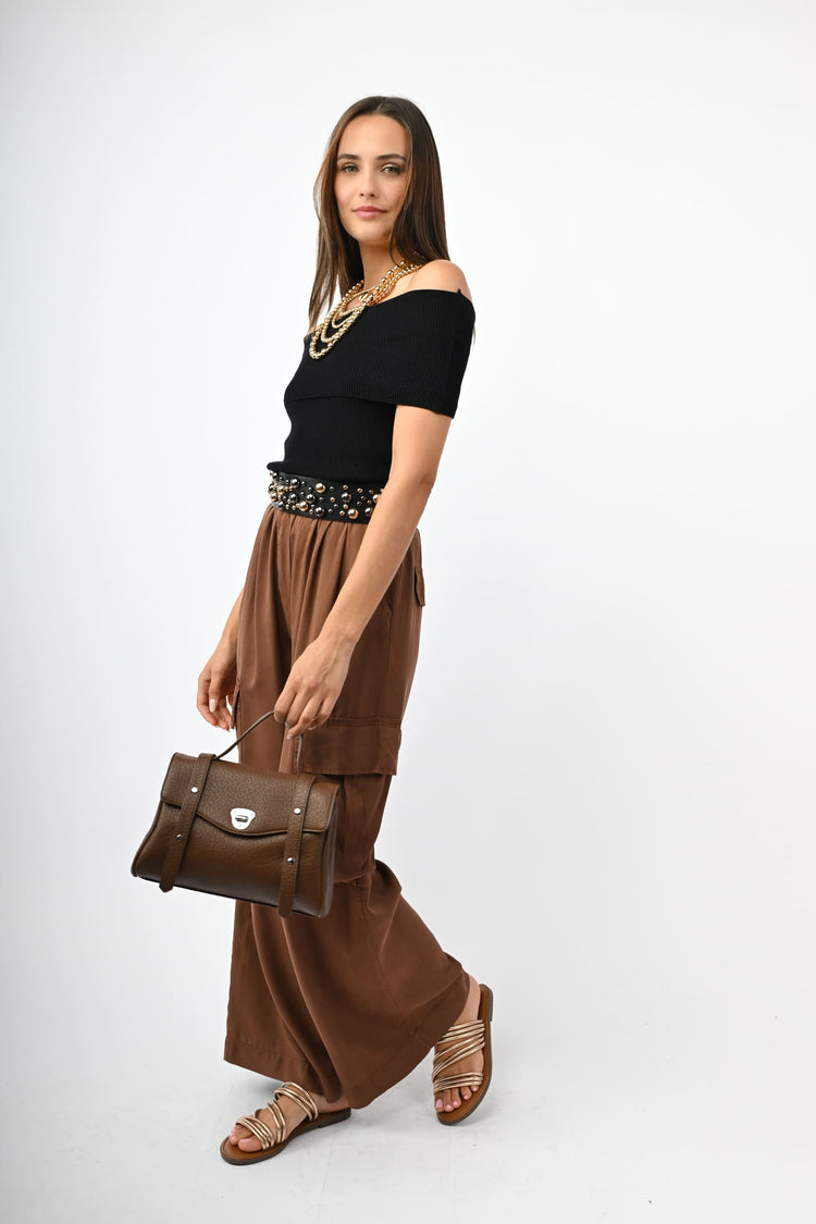 Top alla Bardot in maglia