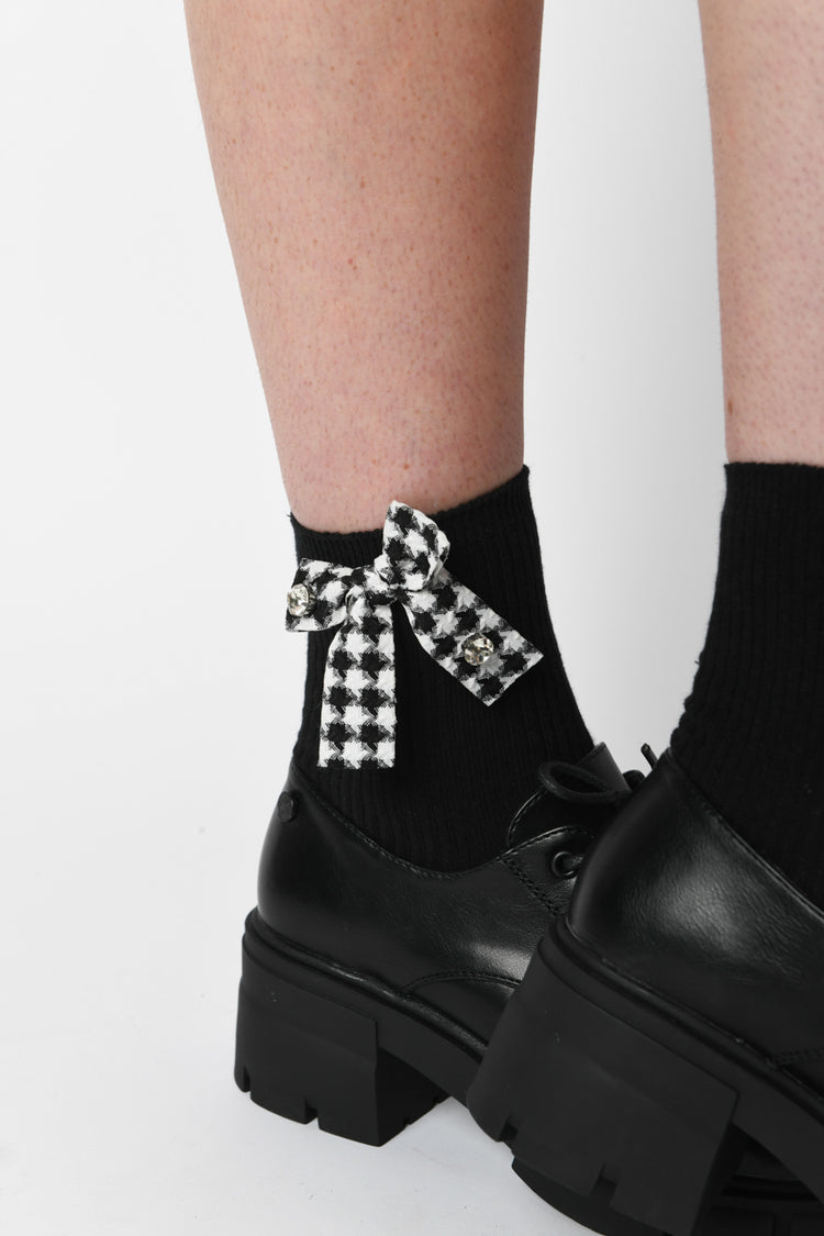 Calzini con fiocchetto