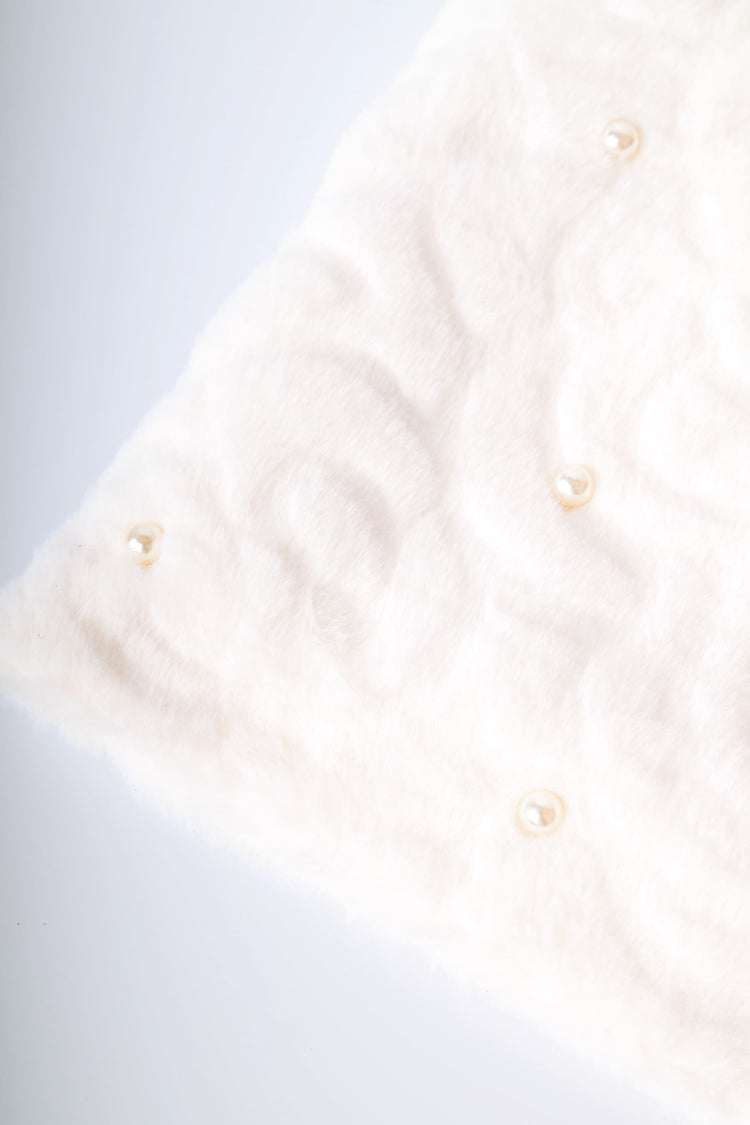 Collo con motivo floreale e perline