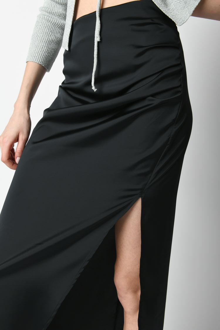 Gonna longuette in raso