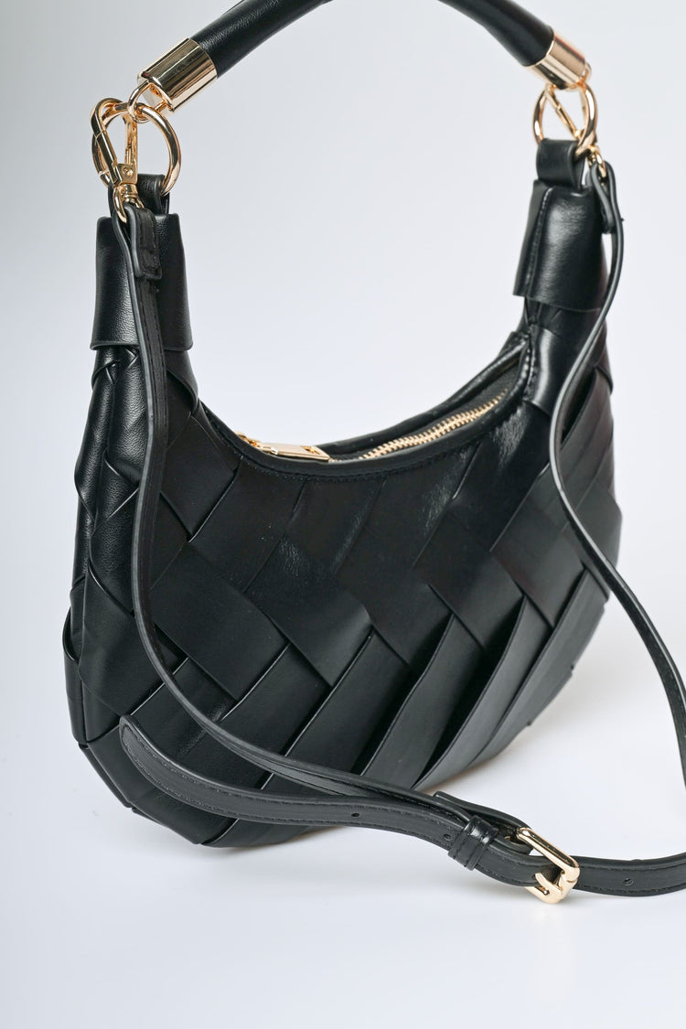 Borsa a mezzaluna con intreccio