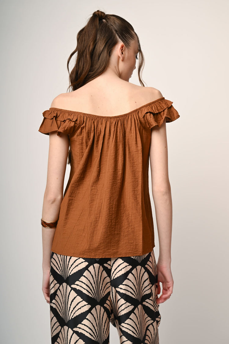 Top con rouches e laccetti