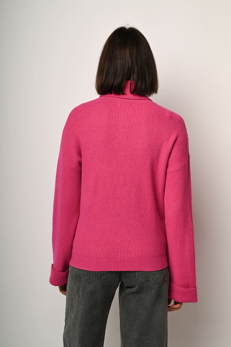 Dolcevita con maniche ampie